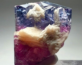 トルマリン、ヒマラヤ鉱山、メサグランデ、サンディエゴ郡