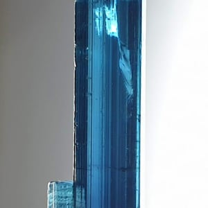 Indicolietkleurige toermalijn edelsteen van topkwaliteit