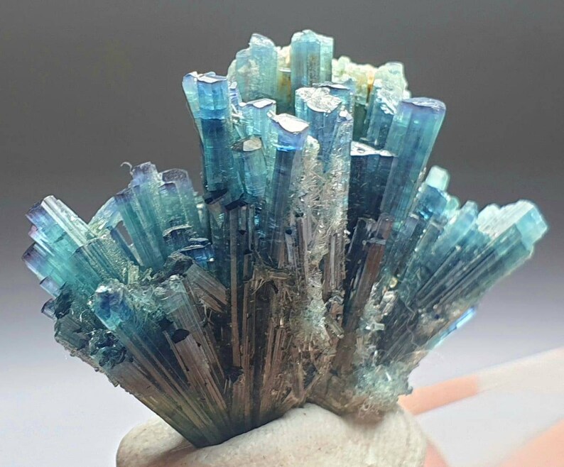 indicolite tourmaline spray combine with mica