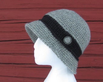 Woman Crochet Cloche Hat, Vintage Style Hat, Hat with Button, Gift for Her, Spring Autumn Hat