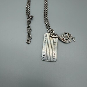 PENSIONERAD - SÄLLSYNTT FYND Brighton Music Soothes the Soul Halsband bild 4