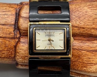 Vintage Joan Rivers Classics Black Lucite Cutout Link Watch