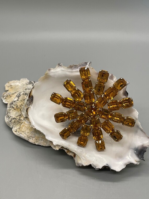 Vintage Glass amber topaz Sunburst brooch - Rare F