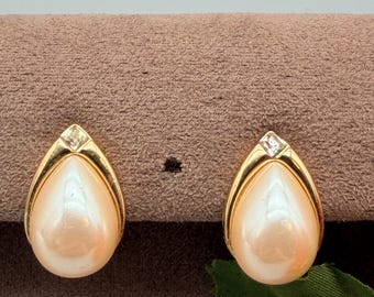 Vintage Richelieu Faux Pearl and Crystal Clip-On Earrings