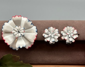 Vintage Americana Enamel Flower Brooch and Clip-on Earrings Set, circa 1960s