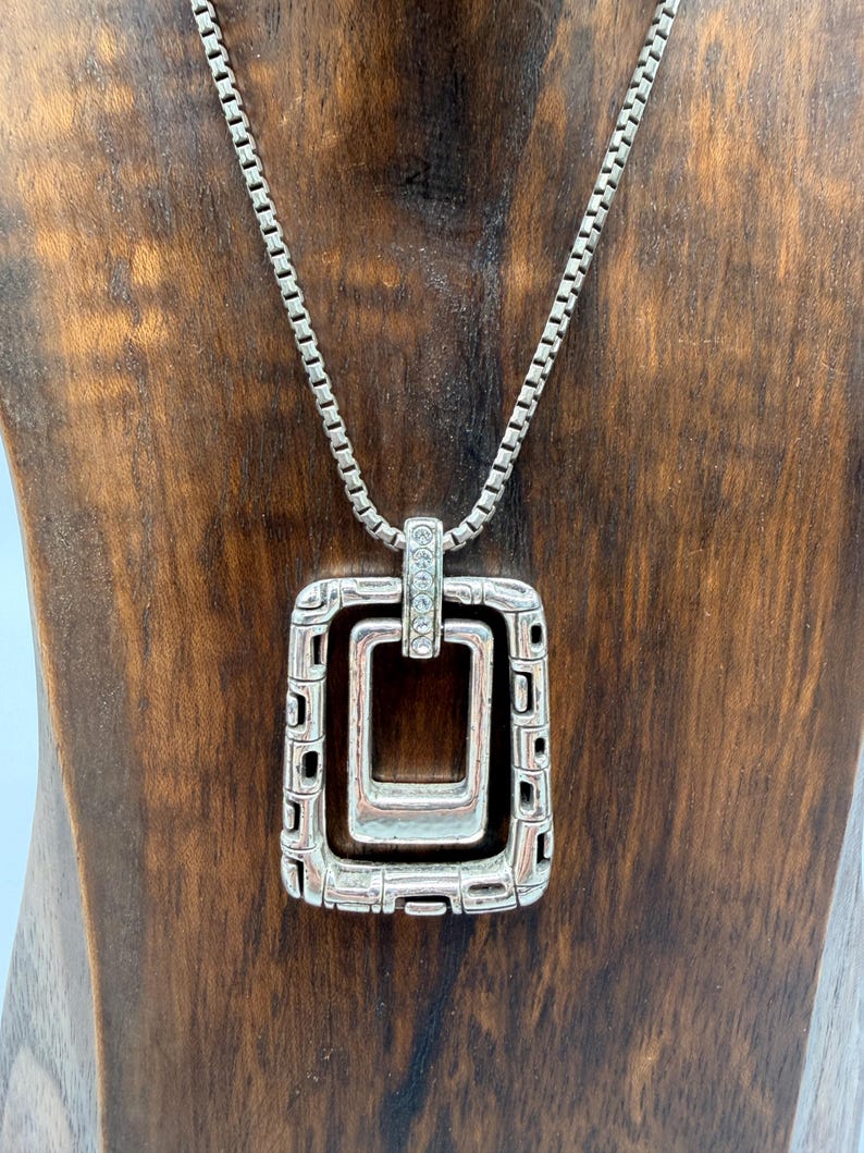 PENSIONERAD - Brighton Nexus Vändbart Rektangulärt Hänge med Swarovski-kristaller Halsband bild 1