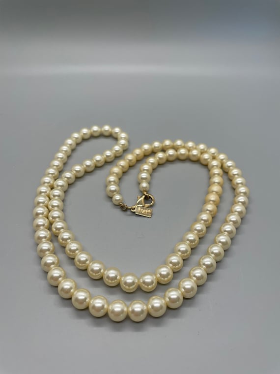 1928 28" Single strand Pearl Faux Necklace - Brida