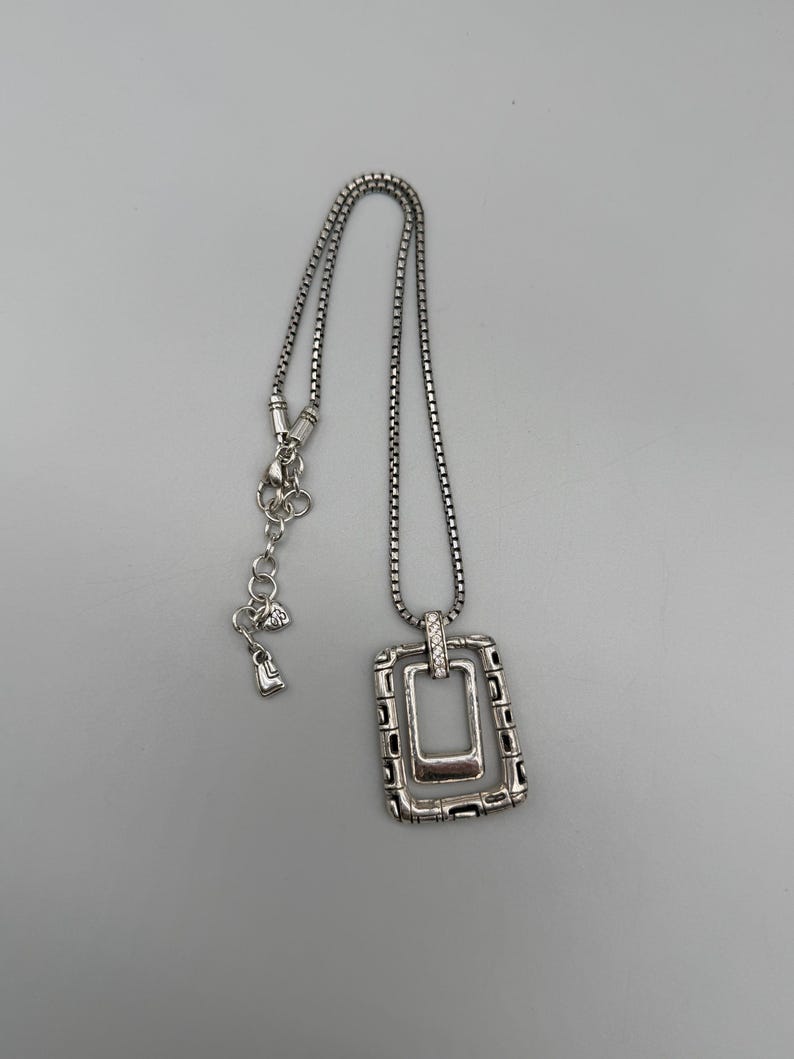 PENSIONERAD - Brighton Nexus Vändbart Rektangulärt Hänge med Swarovski-kristaller Halsband bild 5