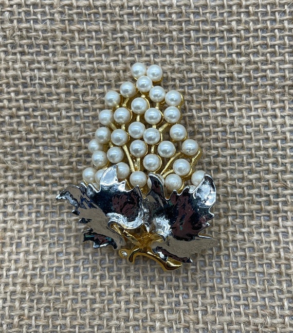 Vintage Faux Pearl Statement Brooch, circa 1960s - image 1