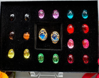 IOB - Pendientes de tablero de ajedrez de 10 colores de Joan Rivers con cierre de palanca Omega