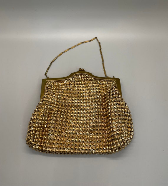 Vintage Whiting & Davis gold mesh evening bag cir… - image 1