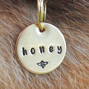 Bee Hand Stamped Dog Tag - Dog Tag for Dogs Personalized - Custom Tag - Pet ID Tag - Metal Pet Tag - Customized Cat Tag - Bumblebee - Honey