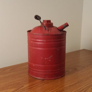 Vintage Red Galvanized Oil Can, Clean Inside, Rustic Decor, Automotive,
