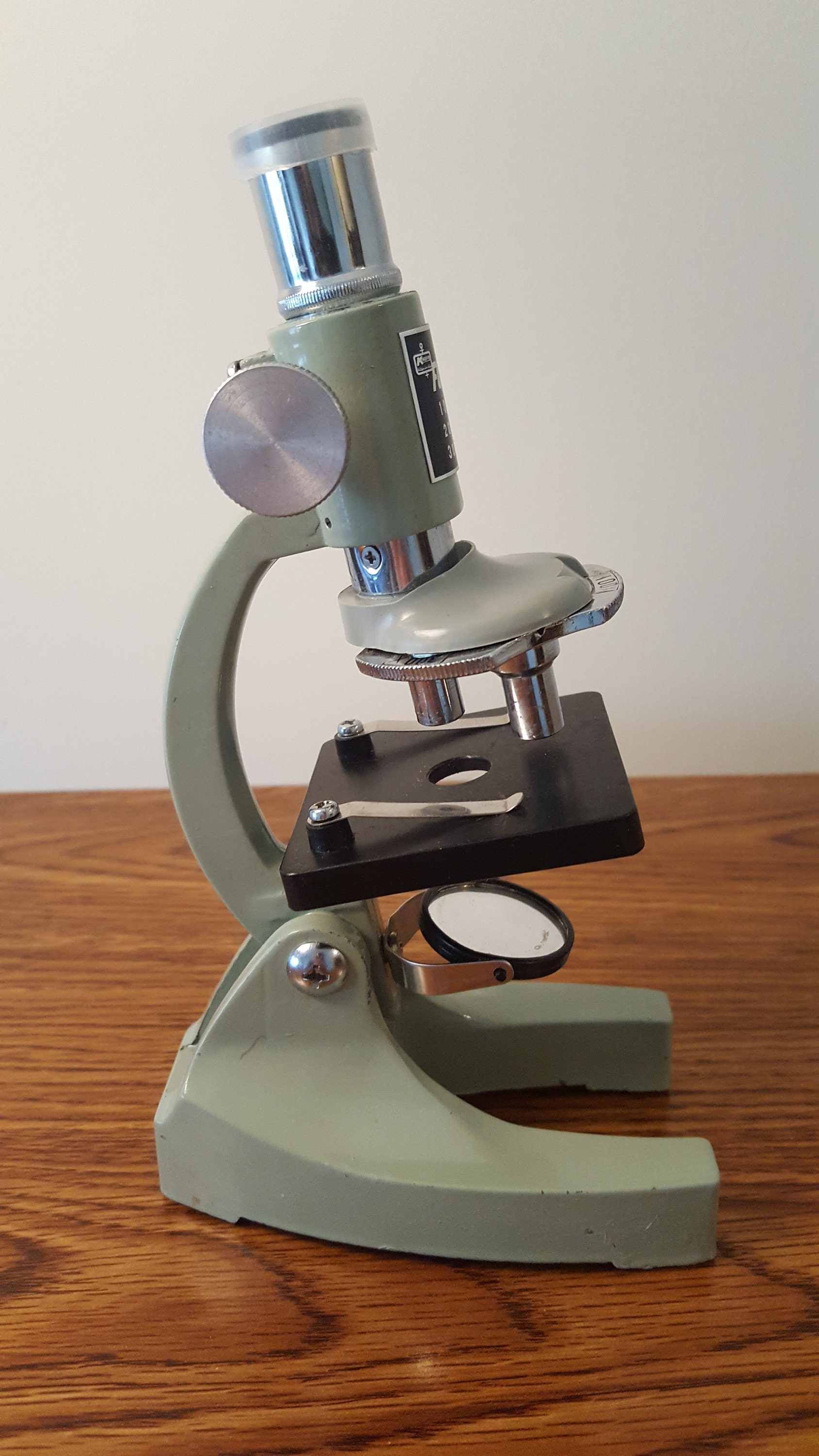 Kmart Focal Microscope 100x 300x Magnification Precision, 60 OFF
