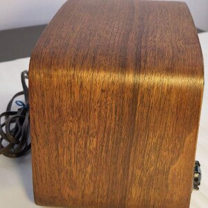 1946 Emerson Model 578A Vacuum Tube Radio - Ideal for Restoration or Modern Conversion Bild 5