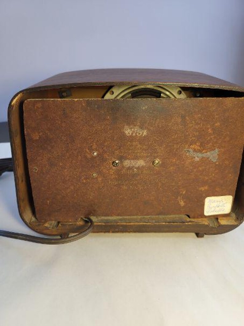 1946 Emerson Model 578A Vacuum Tube Radio - Ideal for Restoration or Modern Conversion Bild 7