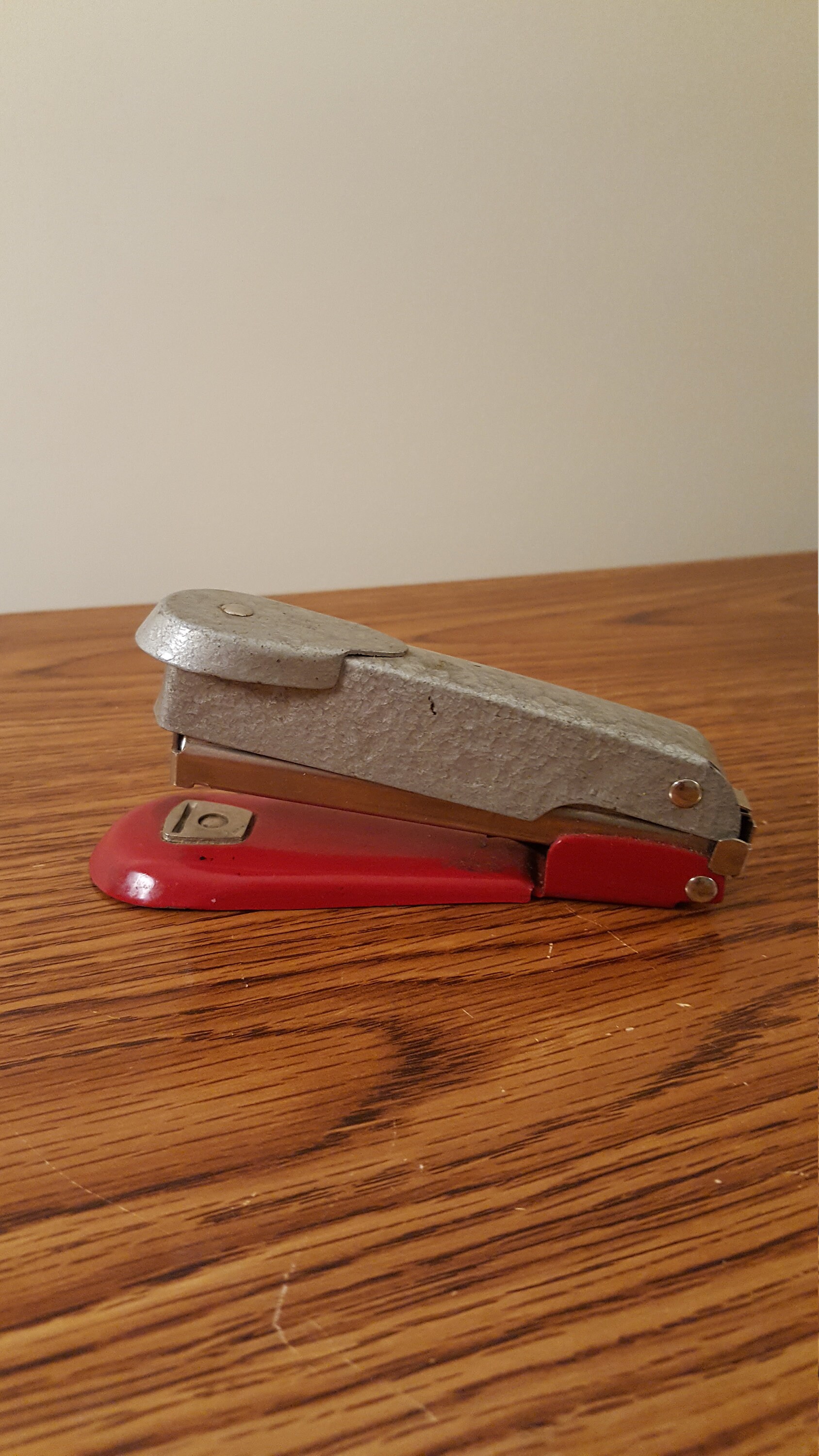 Office Home & Living 1940’s Arrow Fastener inc stapler retro desk supplies office home decor