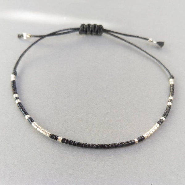 Bracelet en perles minimaliste avec cordon noir pour femme, homme.