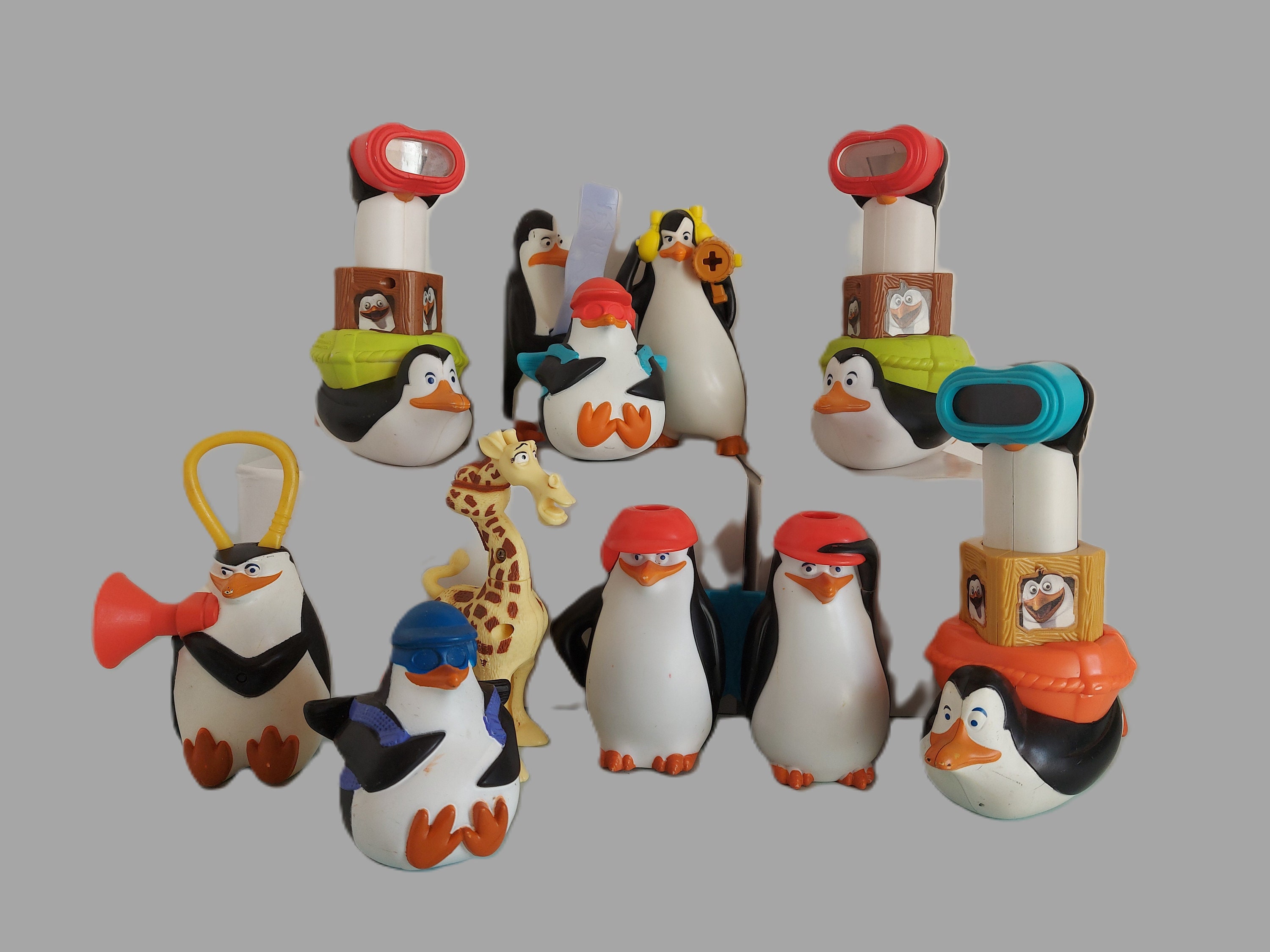 マダガスカルのペンギン』のフィギュア：マクドナルドのハッピーセット