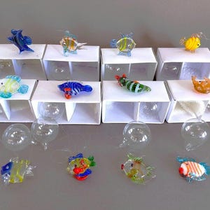 Floating Glass Fish Ornaments - Colorful Tropical Sea Animal Figurine - Unique Aquarium Decor - Hand Blown Art - Retro Home Decor Accent