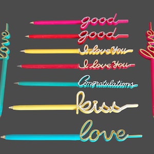 Canetas de escrita vintage inovadoras - amor, beijo, bom, eu te amo, parabéns - decoração retrô de escritório dos anos 80-90 - acessórios de mesa