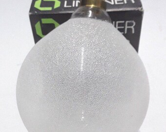Vintage Lindner Globe Lamp: Frosted Crystal Bulb, G95 60w B22