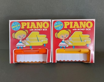 Cofrinho de brinquedo com piano musical vintage - Retro Hong Kong colecionável