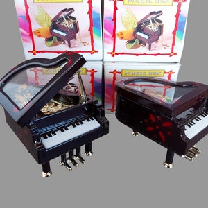 Vintage Grand Piano Music Box - Wedding Ring Holder - Jewelry Trinket Keepsake - Retro Home Decor - NOS Collectible - Perfect Gift for Her