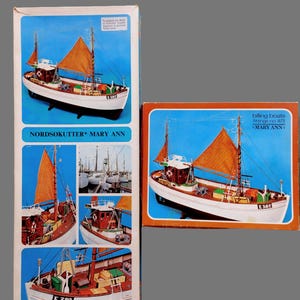 Zestaw drewnianych modeli łodzi Billing Boats Mary Ann z lat 60. XX wieku - skala 1:33 z osprzętem - partia 2 zestawów - nowe w pudełku - skarb kolekcjonerski