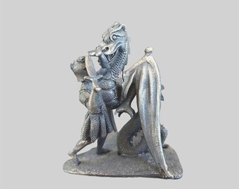 Vintage Drache und Ritter Zinn Figur - Mythos & Magie Tudor Mint WAPW - The Deadly Fighte - Sammler Wohnkultur - Perfekte Geschenkidee