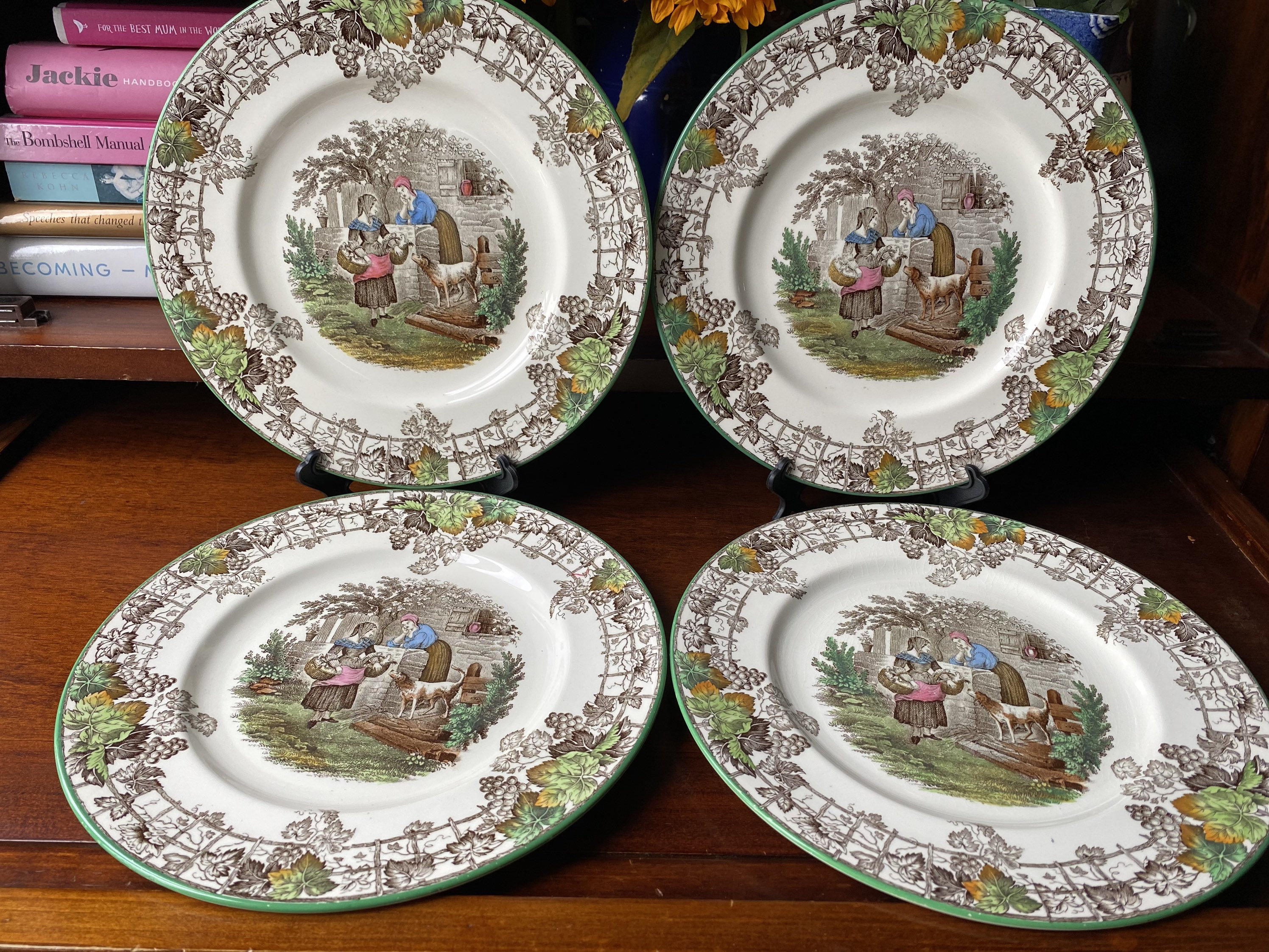 Gorgeous Vintage Copeland Spode's Byron Dinner Plates Set of