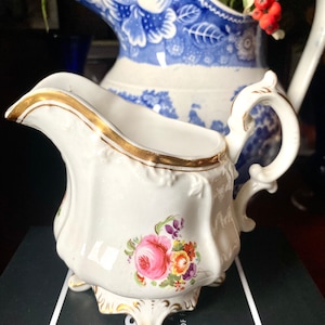 Beautiful Antique Samuel Alcock Rococo Style Creamer