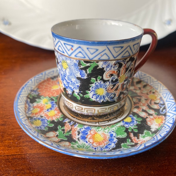 Stunning Vintage Kireina Espresso/Demitasse Duo