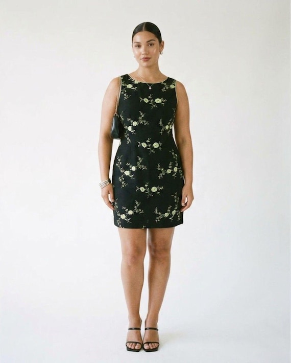 Vintage 90s Jessica Howard Petite Floral Linen Dress | Black Embroidered Sheath Dress | 14P