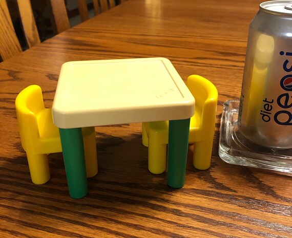 Little Tikes Dollhouse Table And Chairs