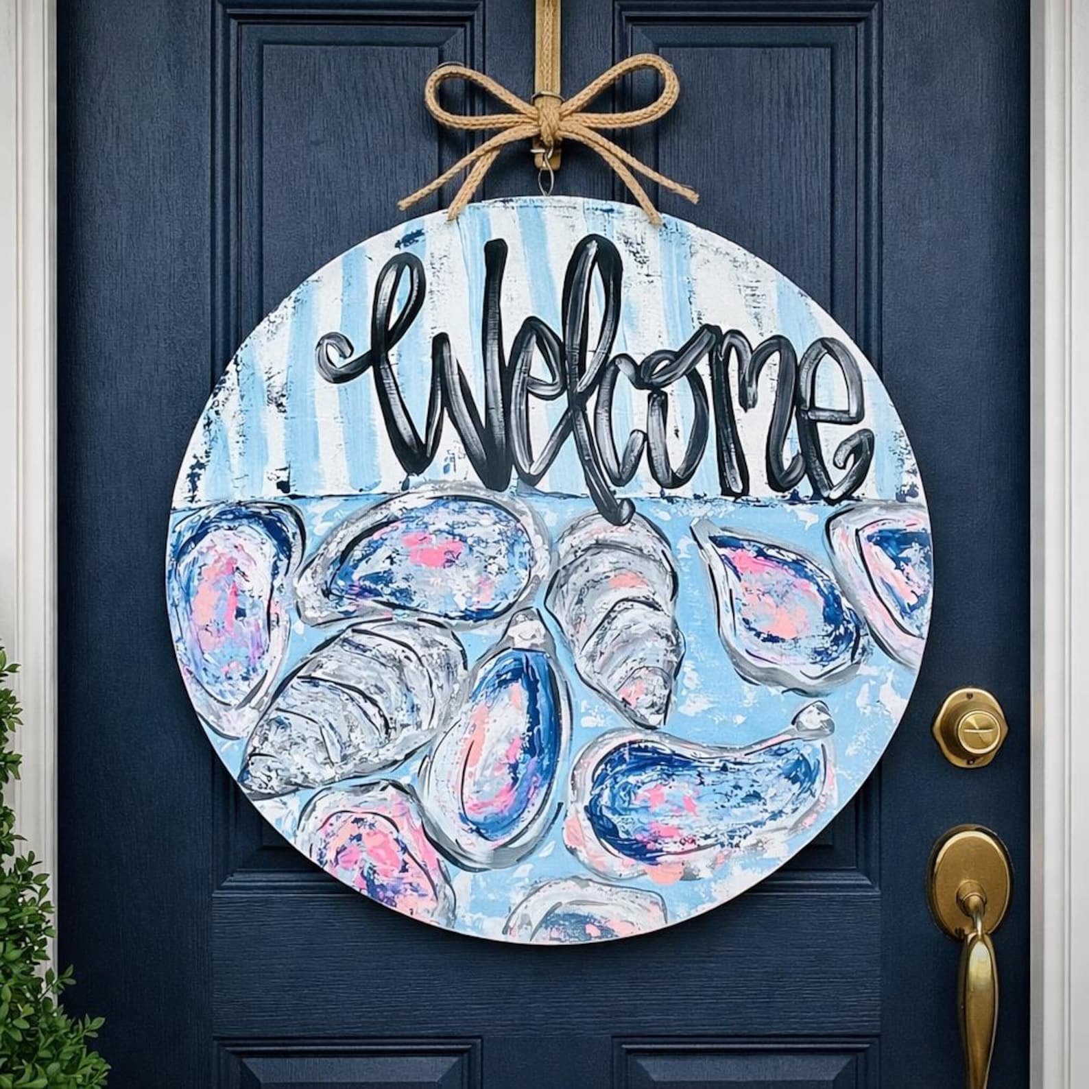 Oyster Shell Welcome Door Hanger, Coastal Beach Front Door Decor, Hand Painted Nautical Welcome Sign, Summer Beach House Porch Sign