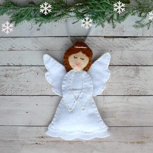 Modello e tutorial per cucire ornamenti a forma di angelo in feltro, download immediato, ornamenti per l&#39;albero di Natale, regali di Natale fatti a mano, etichette regalo per la natività