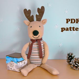 Modello e tutorial per cucire una renna - Modello PDF per calzini fatti a mano fai da te con renna da scaricare subito, Modello per cucire un peluche, Animale di peluche