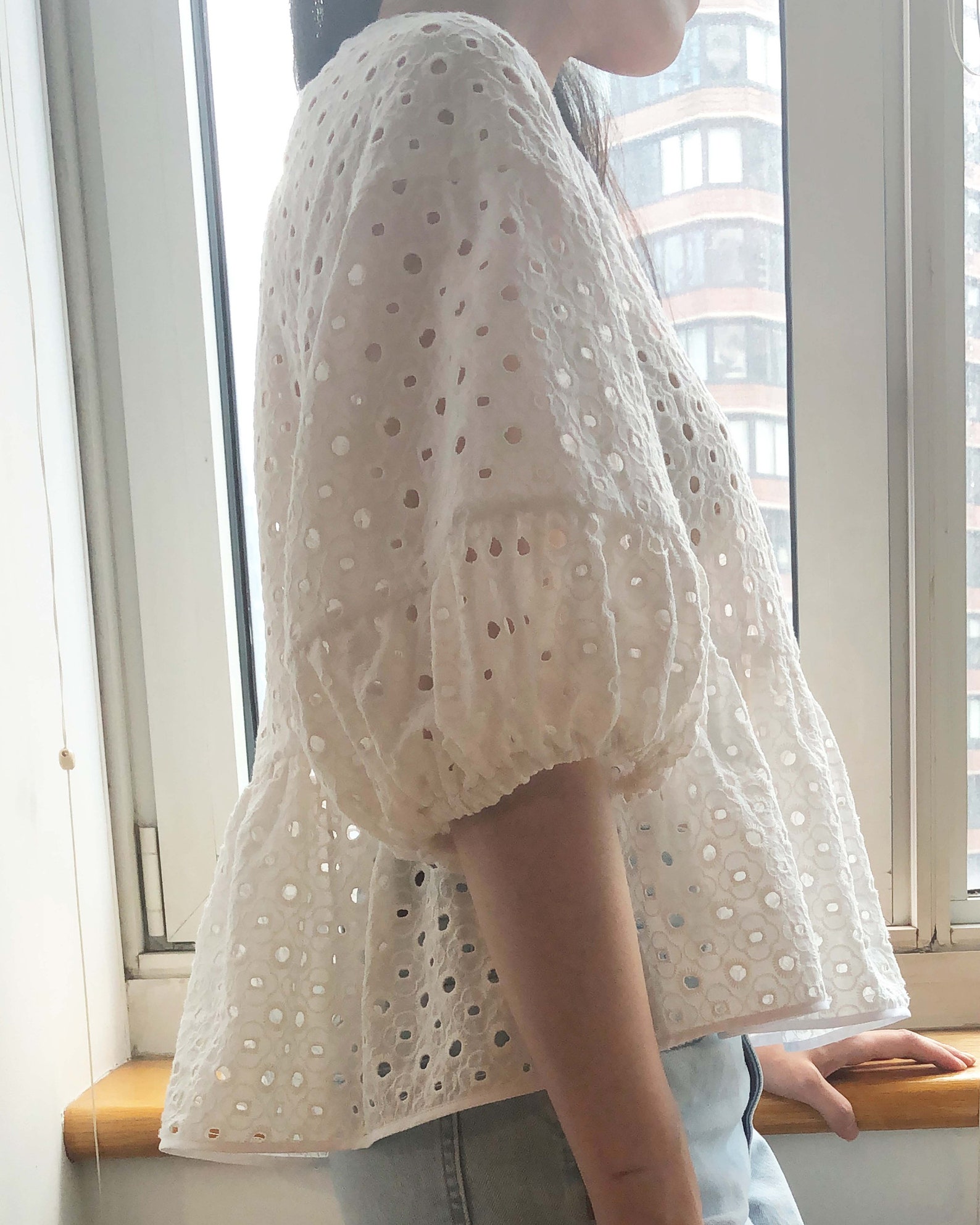 White organic embroidery Eyelet button shirt long sleeve  /XL