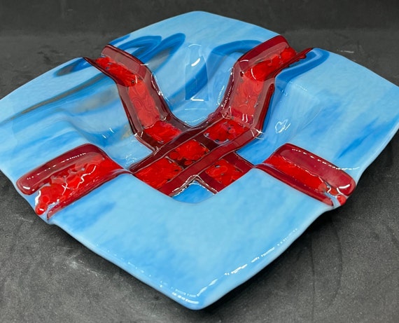 7 Hand Crafted Square Crystal Cigar Ash Tray 7 Hand Crafted Square Crystal Cigar Ash Tray