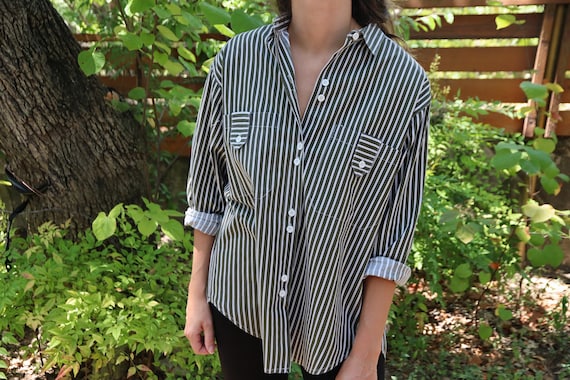 Vintage Button Up / Striped Button Down / Green Wh