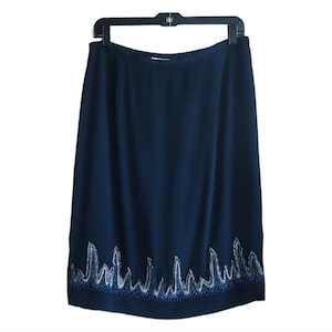 Vintage 90s Diane Von Furstenberg DVF Silk Assets Navy Short Beaded & Embroidered Hem Skirt - Size Large