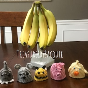 Crocheted Animal Banana Hats: Novelty Kitchen Decor