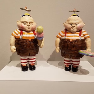Alice in Wonderland  Tweedle Dee  Tweedle Dum