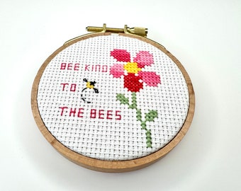 Completed cross stitch in a hoop, Bee Kind to the Bees Cross Stitch, Embroidery gift, hand made, Mother’s Day gift, Mom gift, Mum gift.