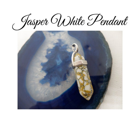 Natural solid double spear pointed Jasper gemston… - image 3