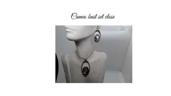 Ivory and ebony cameo bust silver pendant with tr… - image 3