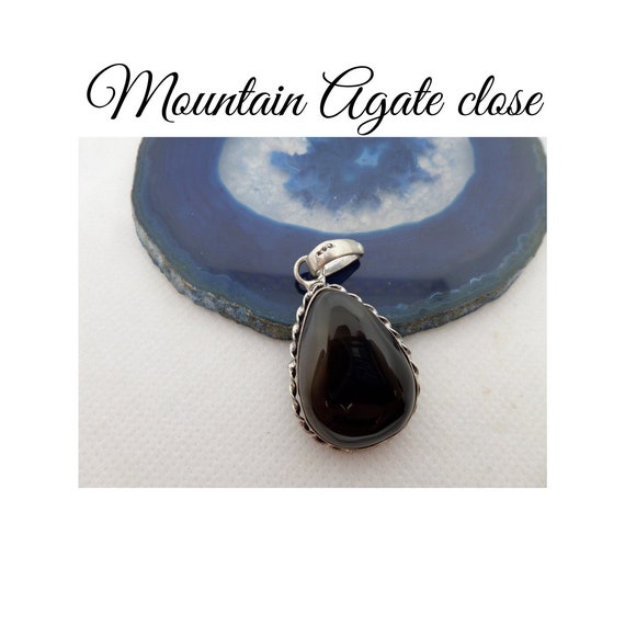 Mountain Agate, strong Earth piece framed in twis… - image 3