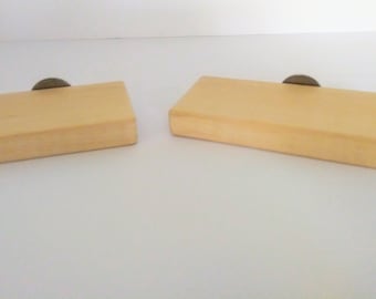 Flat Bird Perch: Pine Plank Shelf for Parakeet, Cockatiel
