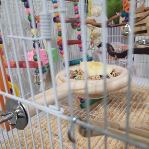 Small Bird Cage Perch: Pine Wood Snack Feeder with Stainless Steel Bowl bild 3